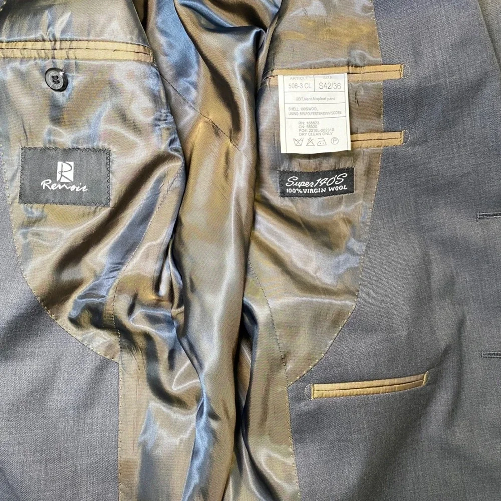 Ronni Nicole pre owned